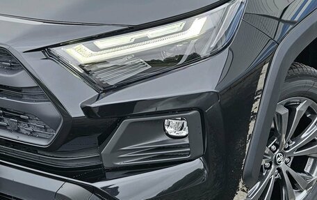 Toyota RAV4, 2025 год, 4 600 000 рублей, 6 фотография