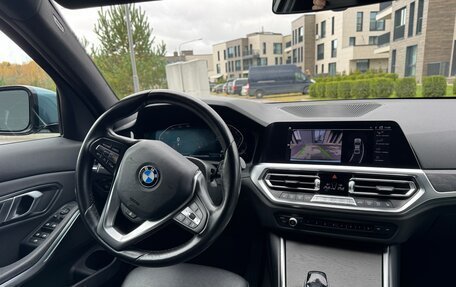 BMW 3 серия, 2021 год, 3 490 000 рублей, 7 фотография