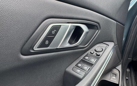 BMW 3 серия, 2021 год, 3 490 000 рублей, 23 фотография