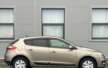 Renault Megane III, 2012 год, 800 000 рублей, 8 фотография