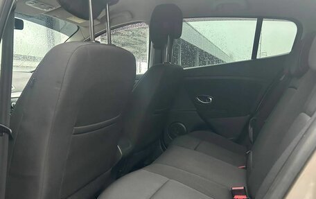 Renault Megane III, 2012 год, 800 000 рублей, 11 фотография