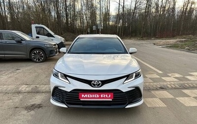 Toyota Camry, 2022 год, 3 450 000 рублей, 1 фотография