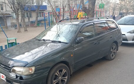 Toyota Caldina, 1994 год, 300 000 рублей, 3 фотография