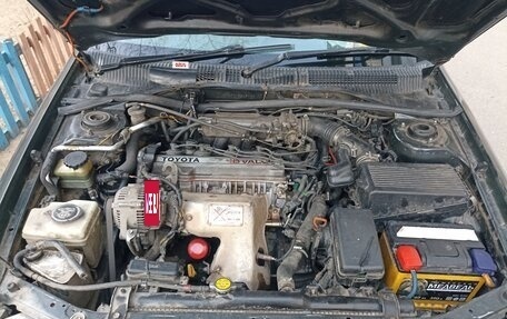 Toyota Caldina, 1994 год, 300 000 рублей, 8 фотография