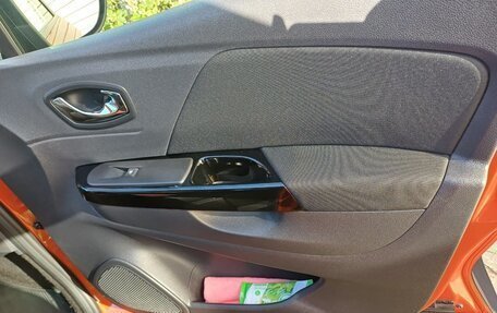 Renault Kaptur I рестайлинг, 2016 год, 1 300 000 рублей, 8 фотография