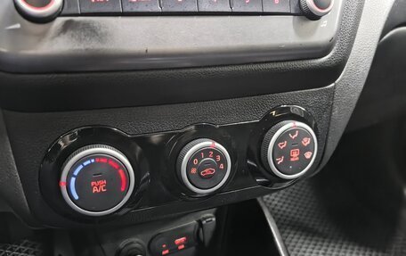 KIA Rio III рестайлинг, 2017 год, 899 000 рублей, 15 фотография