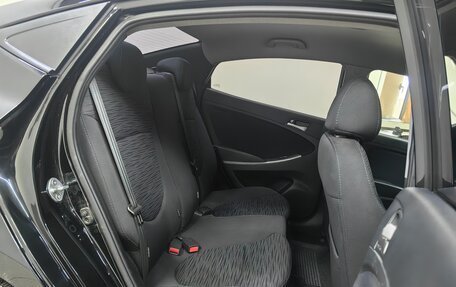 Hyundai Solaris II рестайлинг, 2015 год, 899 000 рублей, 8 фотография