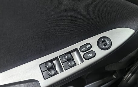 Hyundai Solaris II рестайлинг, 2015 год, 899 000 рублей, 22 фотография