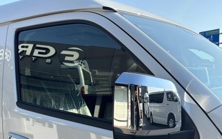 Toyota HiAce H200, 2025 год, 4 750 000 рублей, 24 фотография