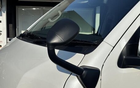 Toyota HiAce H200, 2025 год, 4 750 000 рублей, 23 фотография