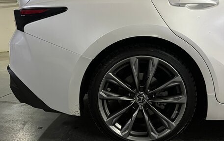 Lexus IS III, 2021 год, 3 999 999 рублей, 10 фотография