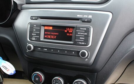 KIA Rio III рестайлинг, 2015 год, 1 050 000 рублей, 19 фотография