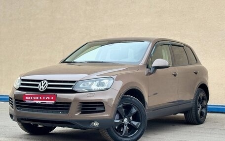 Volkswagen Touareg III, 2011 год, 2 350 000 рублей, 1 фотография