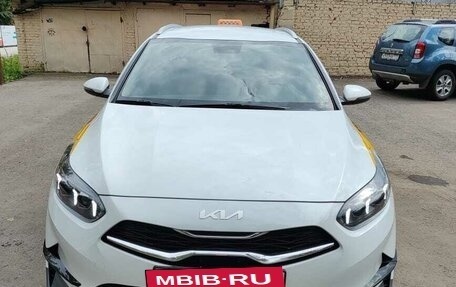 KIA cee'd III, 2022 год, 1 800 000 рублей, 2 фотография