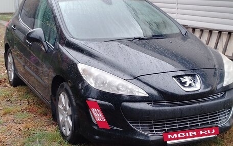 Peugeot 308 II, 2010 год, 385 000 рублей, 2 фотография
