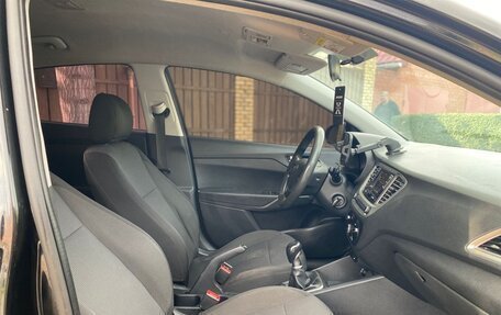 Hyundai Solaris II рестайлинг, 2020 год, 950 000 рублей, 11 фотография