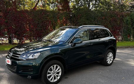 Volkswagen Touareg III, 2012 год, 2 010 000 рублей, 2 фотография