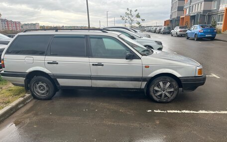Volkswagen Passat B3, 1993 год, 240 000 рублей, 2 фотография