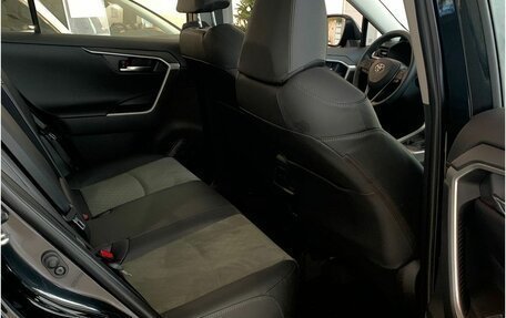 Toyota RAV4, 2025 год, 4 490 000 рублей, 17 фотография