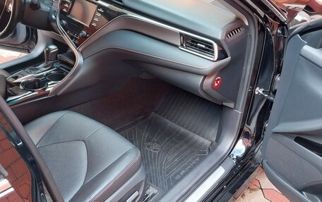 Toyota Camry, 2020 год, 2 950 000 рублей, 16 фотография