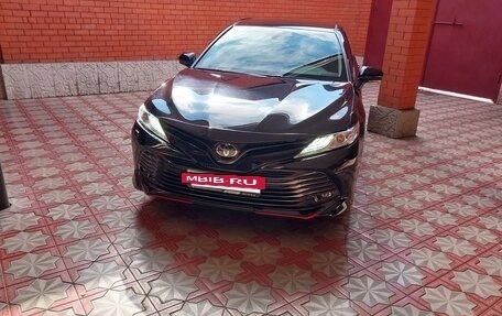 Toyota Camry, 2020 год, 2 950 000 рублей, 9 фотография