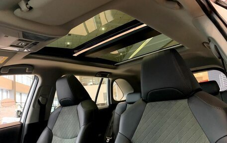 Toyota RAV4, 2025 год, 4 490 000 рублей, 13 фотография