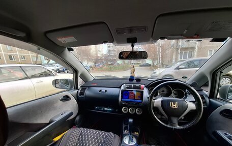 Honda Fit III, 2005 год, 500 000 рублей, 7 фотография