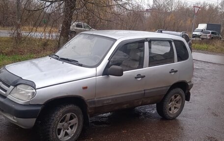 Chevrolet Niva I рестайлинг, 2008 год, 240 000 рублей, 3 фотография