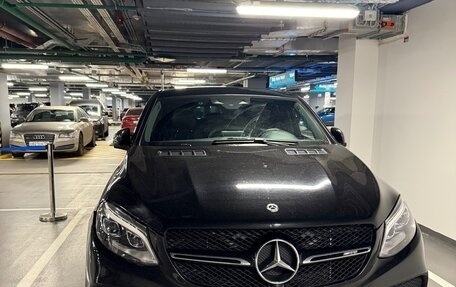 Mercedes-Benz GLE AMG, 2017 год, 4 500 000 рублей, 3 фотография