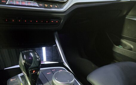 BMW 3 серия, 2019 год, 3 500 000 рублей, 11 фотография