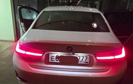 BMW 3 серия, 2019 год, 3 500 000 рублей, 19 фотография