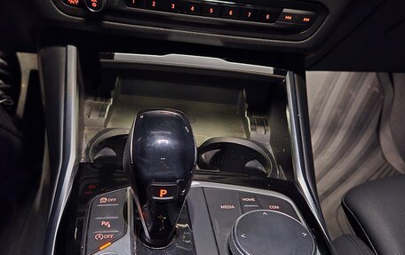 BMW 3 серия, 2019 год, 3 500 000 рублей, 31 фотография