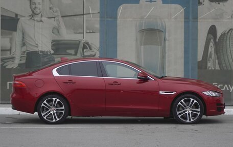 Jaguar XE I рестайлинг, 2016 год, 1 879 000 рублей, 5 фотография
