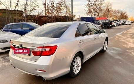 Toyota Camry, 2013 год, 1 650 000 рублей, 4 фотография