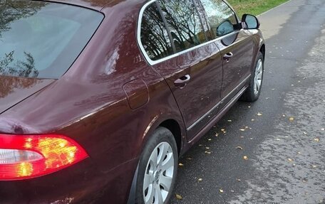 Skoda Superb III рестайлинг, 2010 год, 1 150 000 рублей, 1 фотография