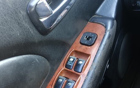 Hyundai Sonata IV рестайлинг, 2004 год, 260 000 рублей, 8 фотография