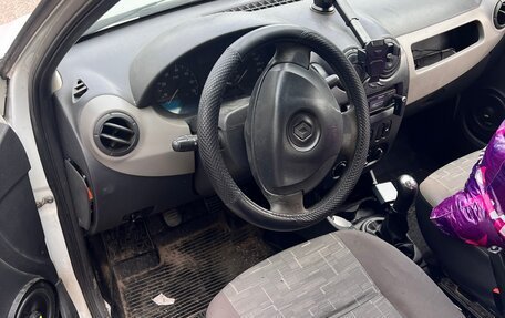 Renault Logan I, 2012 год, 265 000 рублей, 5 фотография