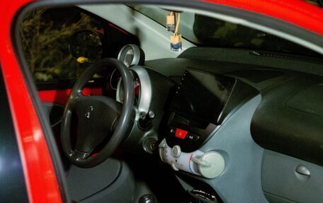 Peugeot 107 I рестайлинг, 2007 год, 530 000 рублей, 3 фотография