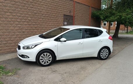 KIA cee'd III, 2015 год, 1 375 000 рублей, 5 фотография