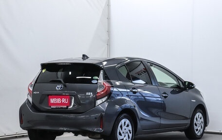 Toyota Aqua I, 2019 год, 1 200 000 рублей, 3 фотография