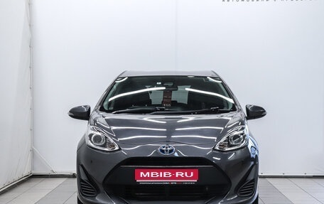 Toyota Aqua I, 2019 год, 1 200 000 рублей, 2 фотография