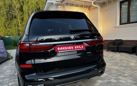 BMW X7, 2021 год, 8 000 000 рублей, 3 фотография