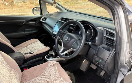 Honda Fit III, 2018 год, 1 390 000 рублей, 8 фотография