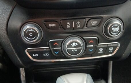 Jeep Cherokee, 2022 год, 2 179 000 рублей, 12 фотография