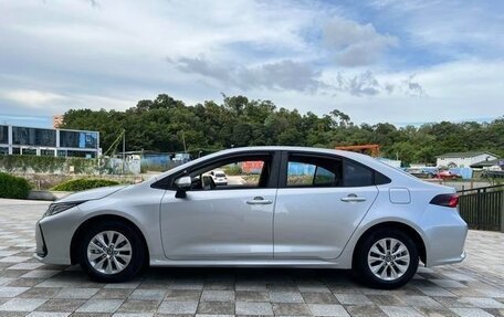 Toyota Corolla, 2021 год, 1 390 000 рублей, 5 фотография