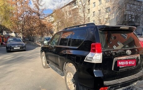 Toyota Land Cruiser Prado 150 рестайлинг 2, 2010 год, 3 200 000 рублей, 8 фотография