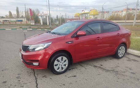 KIA Rio III рестайлинг, 2015 год, 865 000 рублей, 2 фотография