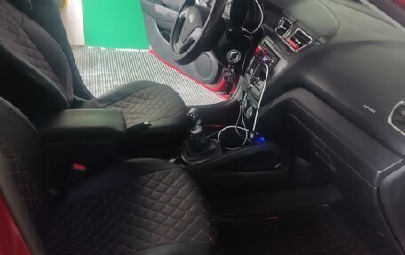 KIA Rio III рестайлинг, 2015 год, 865 000 рублей, 7 фотография