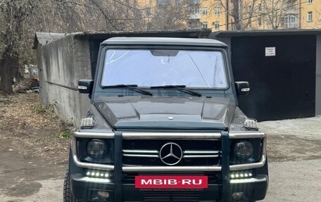 Mercedes-Benz G-Класс W463 рестайлинг _ii, 2000 год, 2 780 000 рублей, 3 фотография