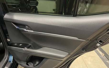 Toyota Camry, 2018 год, 2 500 000 рублей, 19 фотография